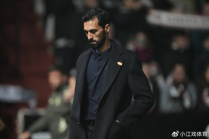 乐鱼体育官网-皇马请不到名帅？穆里尼奥克洛普先后拒绝，阿莱格里辟谣执教传闻|何塞·穆里尼奥|本菲卡足球俱乐部|皇家马德里|安切洛蒂|阿韦洛亚_新浪体育_新浪新闻